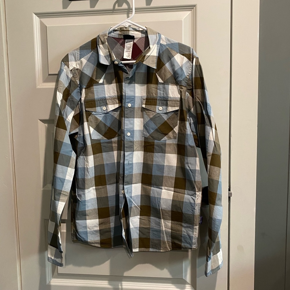 Mens Patagonia Cotton Button up Bundle - Picture 2 of 5